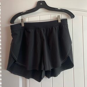Lululemon Find Your Pace Shorts